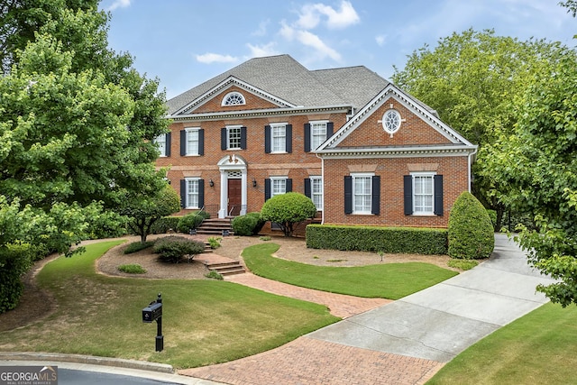 view of front of house with a front yard