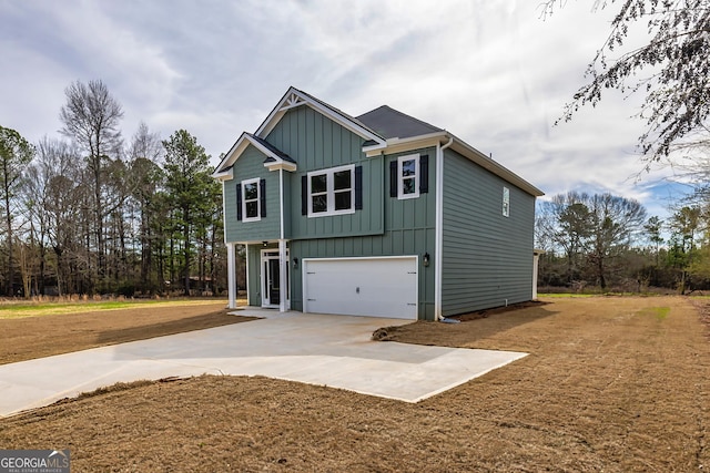 view of front of house with a garage