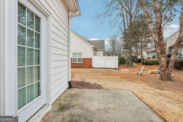 2414 Clock Face Ct, Lawrenceville, GA 30043 - view of yard with a patio