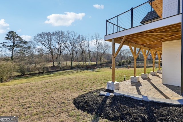 view of yard with a patio area