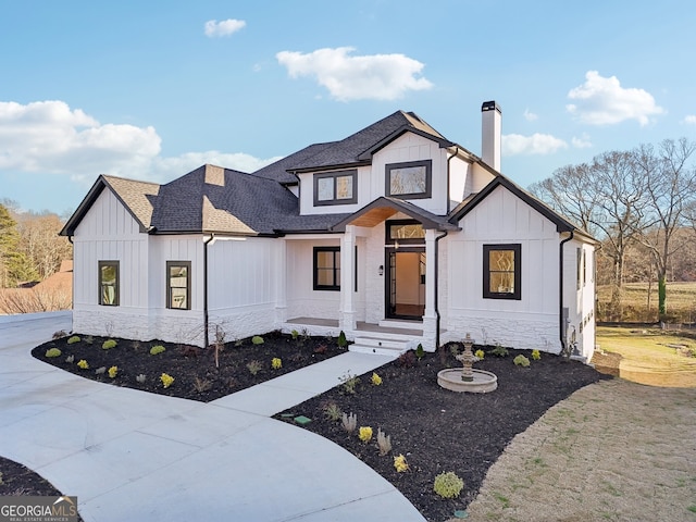 view of modern farmhouse