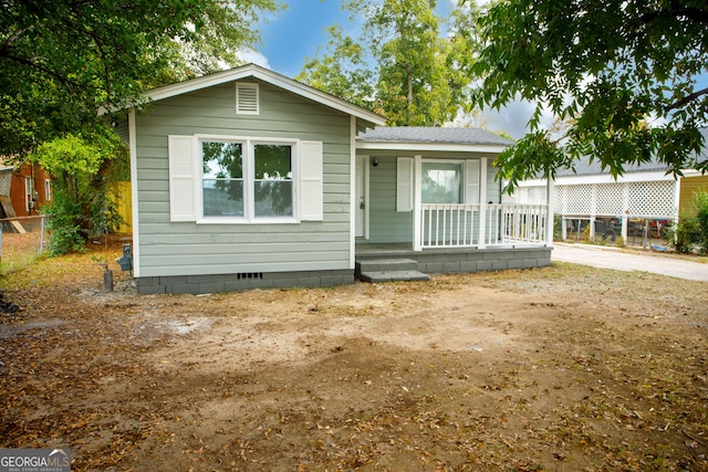 view of front of house featuring covered porch