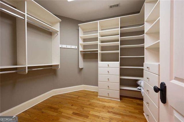 3201 Hobsons Ridge Trl NW, Acworth, GA 30101 - walk in closet featuring light wood-style floors