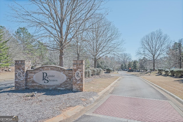 view of community / neighborhood sign