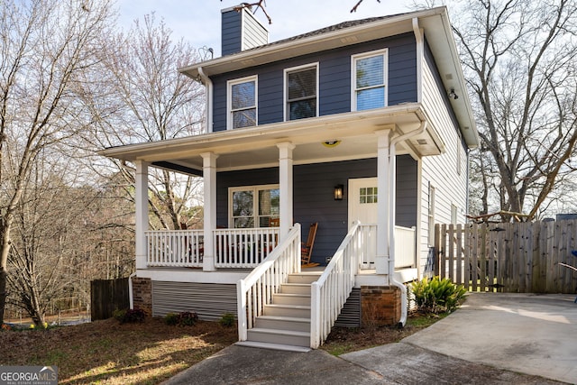 view of front facade featuring a porch