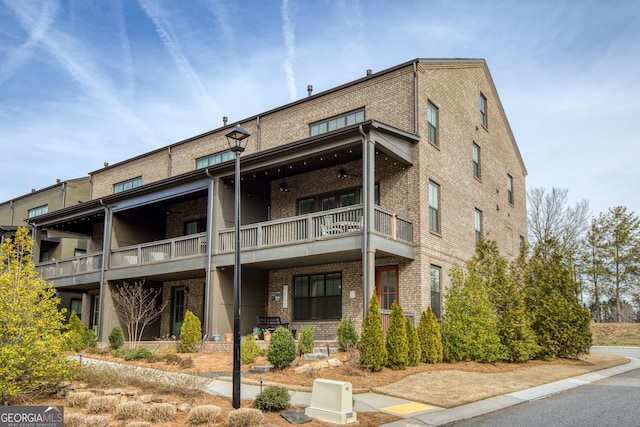 view of building exterior