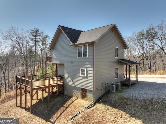 185 Sundown Trl, Ellijay, GA 30540 - view of side of home featuring a wooden deck and roof with shingles