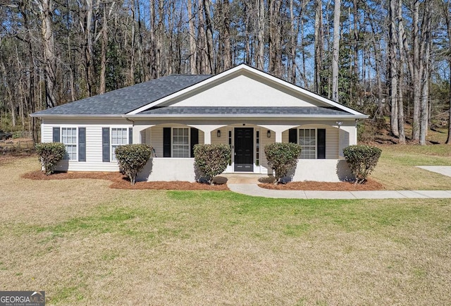 ranch-style home with a front yard