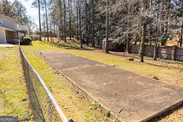 view of road featuring driveway