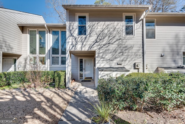 2000 Variations Dr, Atlanta GA, 30329, 3 bedrooms, 2.5 baths condo for sale