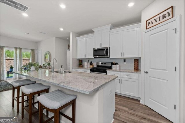 86 Cedar Ln, Dawsonville, GA 30534