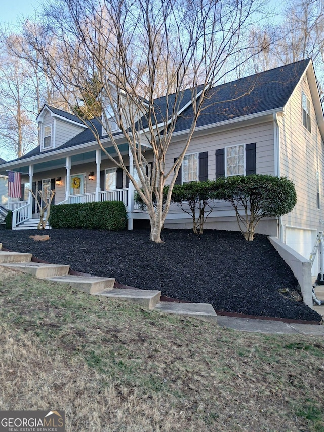 view of front of property featuring a porch