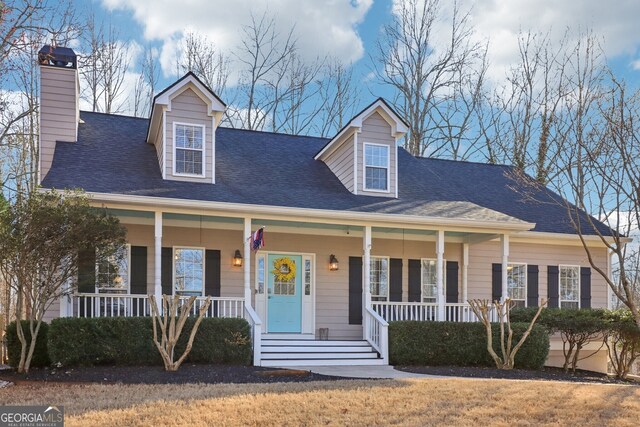 view of front of property featuring a porch