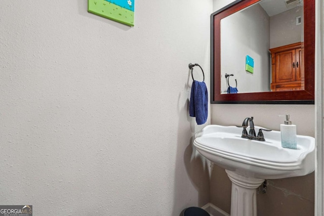 3777 Peachtree Rd NE Unit 911, Atlanta, GA 30319 - view of bathroom
