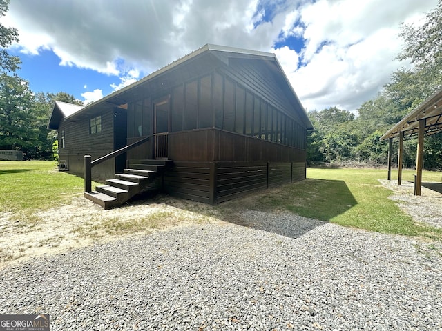 view of front of house with a front yard