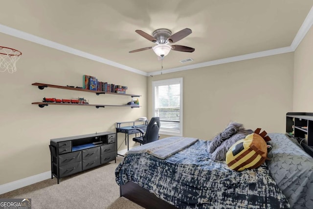 bedroom with visible vents, ornamental molding, a ceiling fan, light carpet, and baseboards