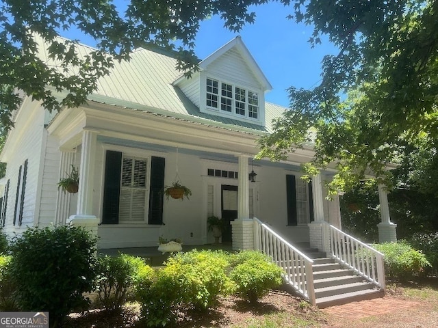 view of front of house with metal roof