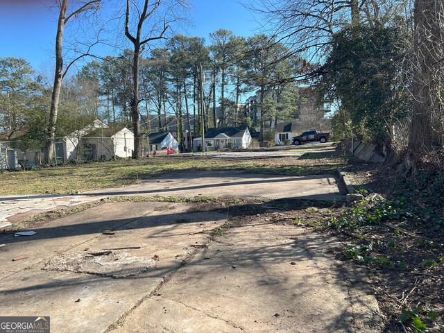 2142 Dowdell Dr, Chamblee, GA 30341
