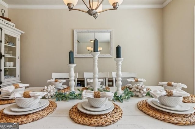7420 Glisten Ave, Sandy Springs, GA 30328 - dining area view of a chandelier and crown molding