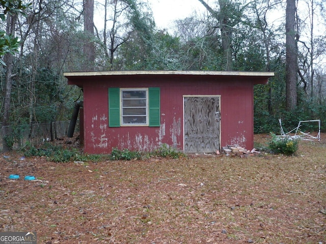 view of outbuilding featuring an outbuilding