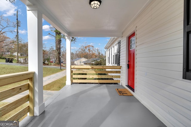 view of patio featuring covered porch