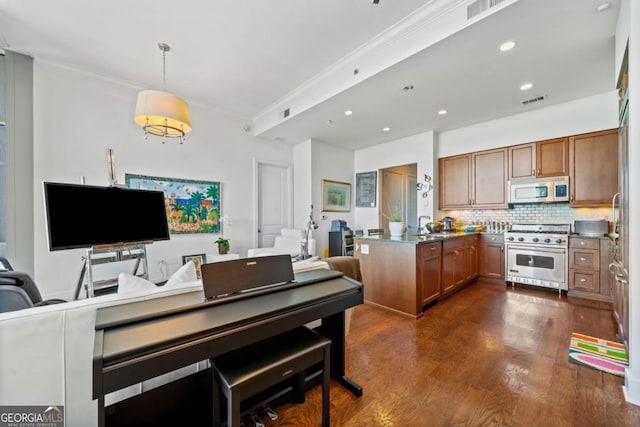 3630 Peachtree Rd NE Unit 1809, Atlanta, GA 30326 - living room featuring crown molding, dark wood-style floors, and recessed lighting