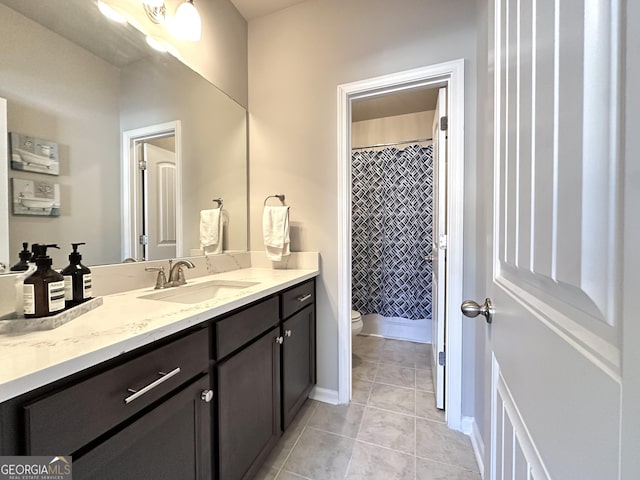 full bathroom with toilet, tile patterned floors, vanity, baseboards, and a shower with curtain