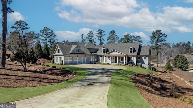 view of front of home with driveway