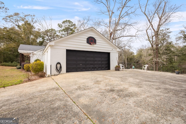 view of detached garage