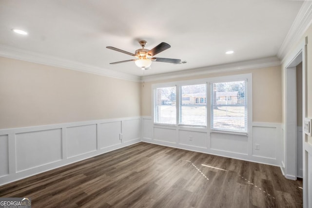 unfurnished room featuring dark wood-type flooring, recessed lighting, crown molding, and a ceiling fan