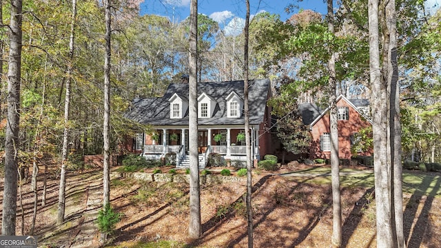 view of front of home featuring a porch