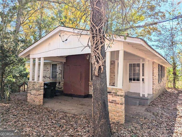 view of home's exterior