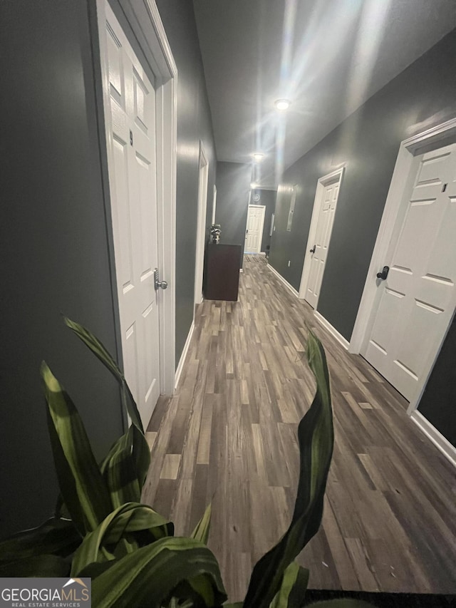 1528 Olympian Way SW, Atlanta, GA 30310 - hall featuring wood finished floors