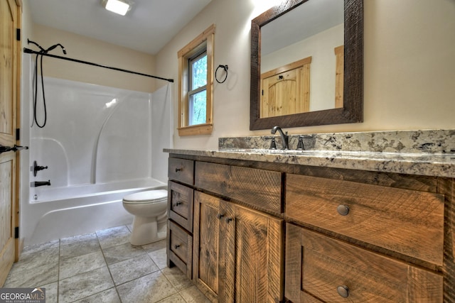 658 Dover Falls Trl, Ellijay, GA 30540 - hallway featuring baseboards and light wood-type flooring