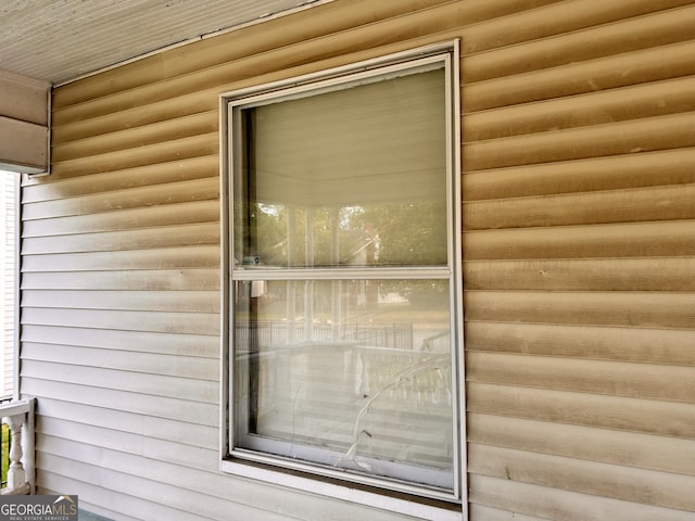 details with faux log siding