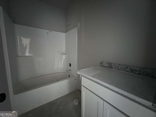 full bath with vanity and shower / bathtub combination