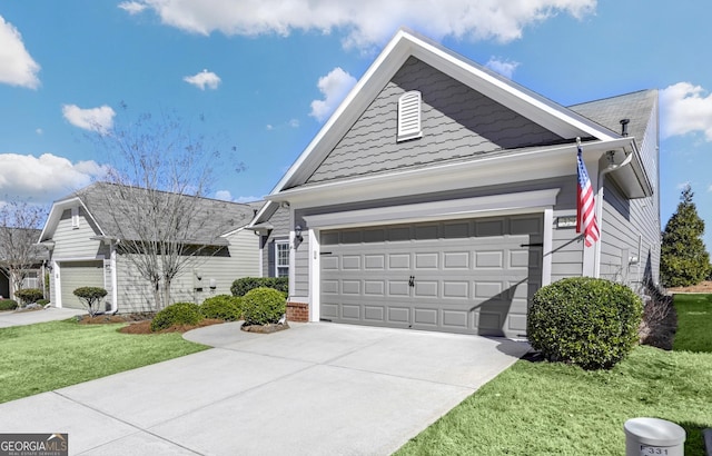 ranch-style house with driveway and a front yard