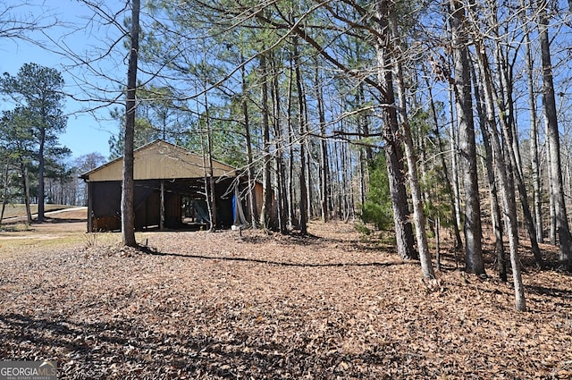 view of outbuilding