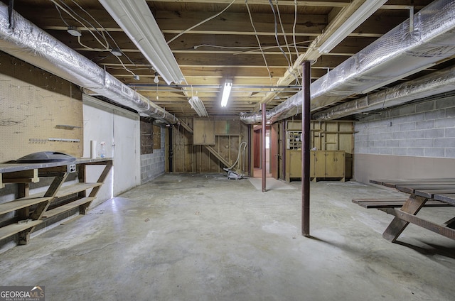 view of unfinished basement