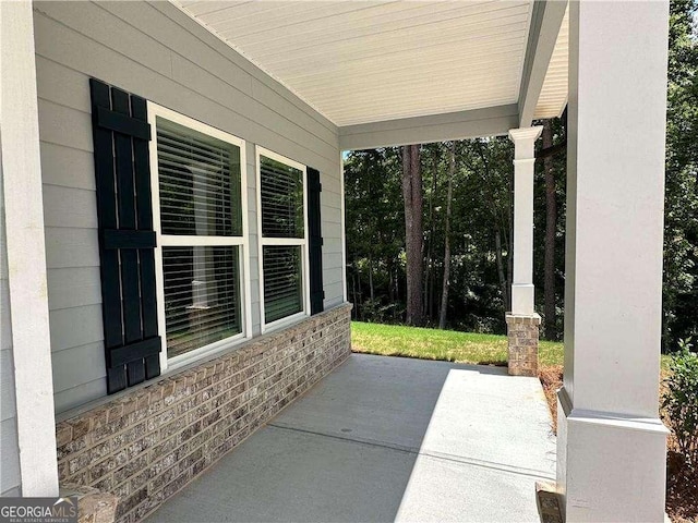 view of patio / terrace with a porch