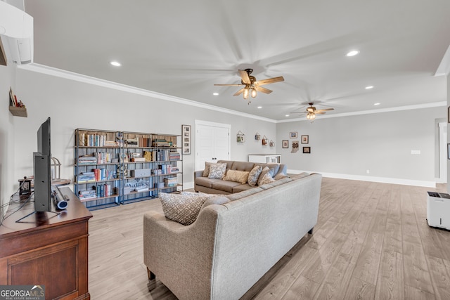 living area featuring baseboards, ornamental molding, recessed lighting, and light wood-style floors