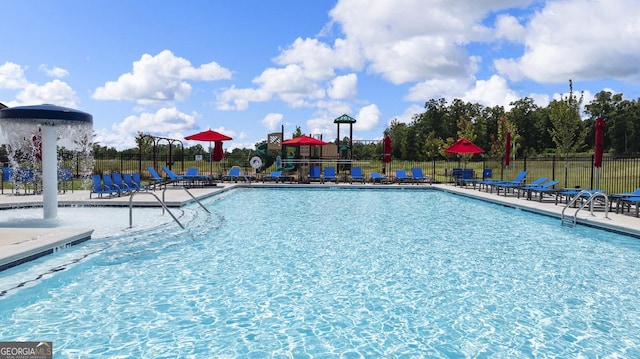 pool with fence