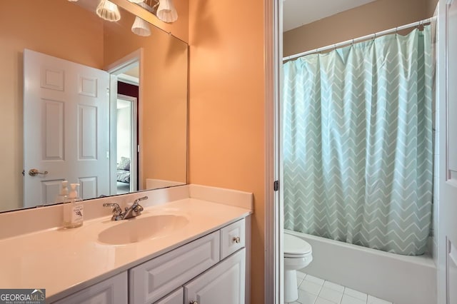 397 4th St NE, Atlanta, GA 30308 - bathroom featuring tile patterned flooring, vanity, and shower / bath combination with curtain
