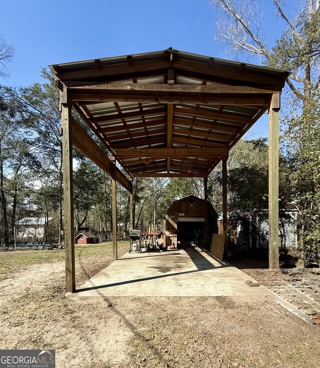 312 Schuman Dr, Bloomingdale, GA 31302 - view of car parking