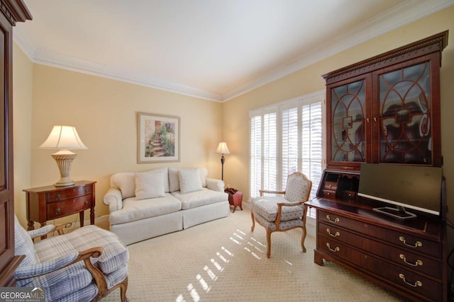 living area with carpet and crown molding