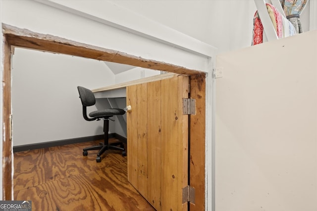 office space featuring baseboards