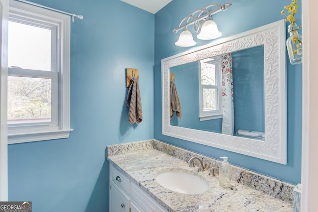 bathroom with vanity