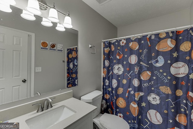 full bathroom with a textured ceiling, toilet, vanity, and an inviting chandelier