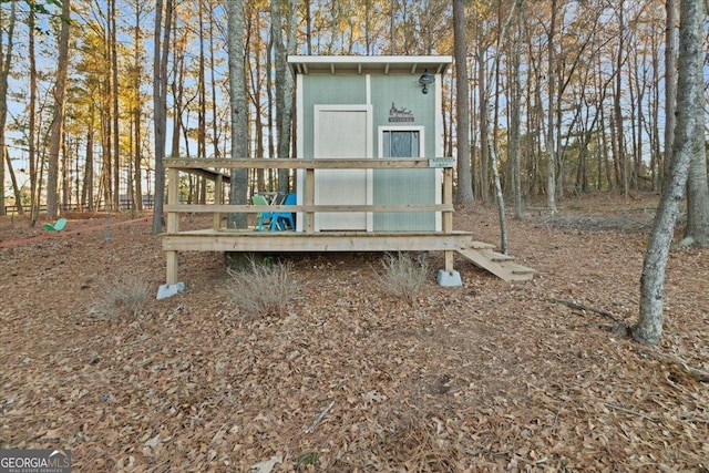 view of outbuilding