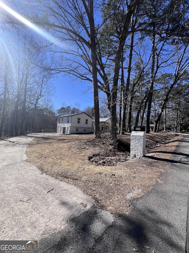 exterior space with driveway